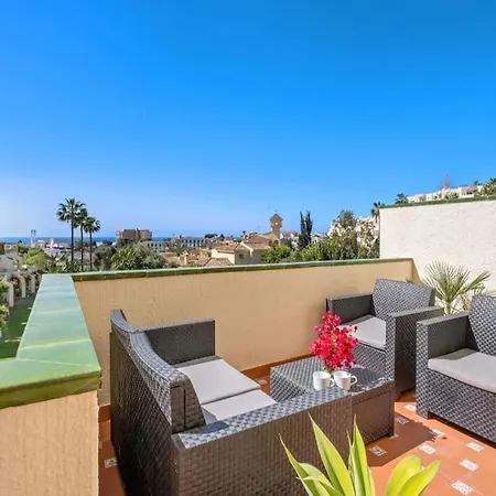 Amazing With Sea View & Big Terrace Apartment Mijas