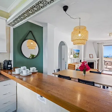 Apartment Amazing With Sea View & Big Terrace *
