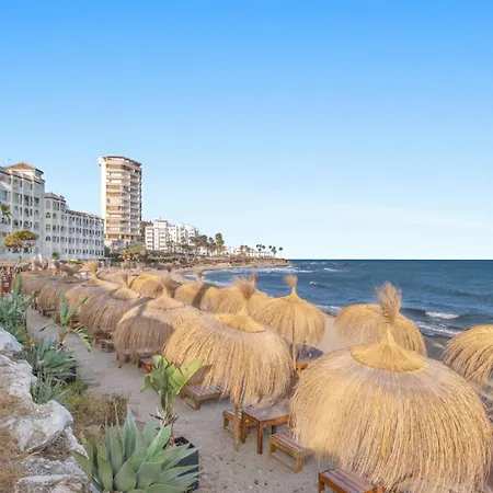 Apartment Amazing With Sea View & Big Terrace *
